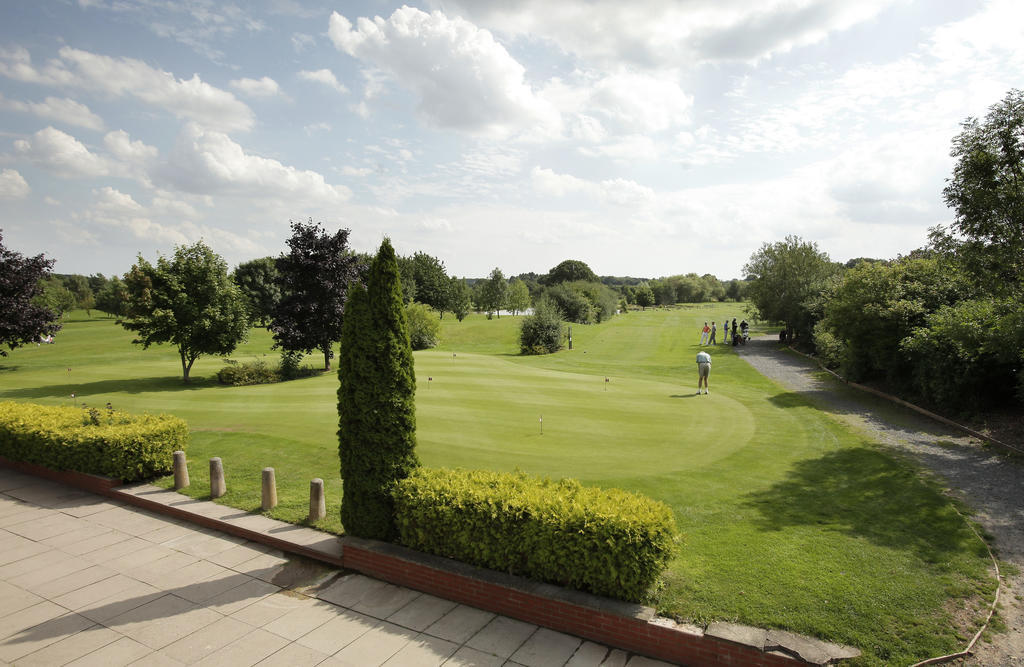 Worcester Bank House Hotel Spa & Golf; BW Premier Collection Брансфорд Экстерьер фото