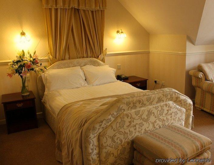 Worcester Bank House Hotel Spa & Golf; BW Premier Collection Брансфорд Номер фото